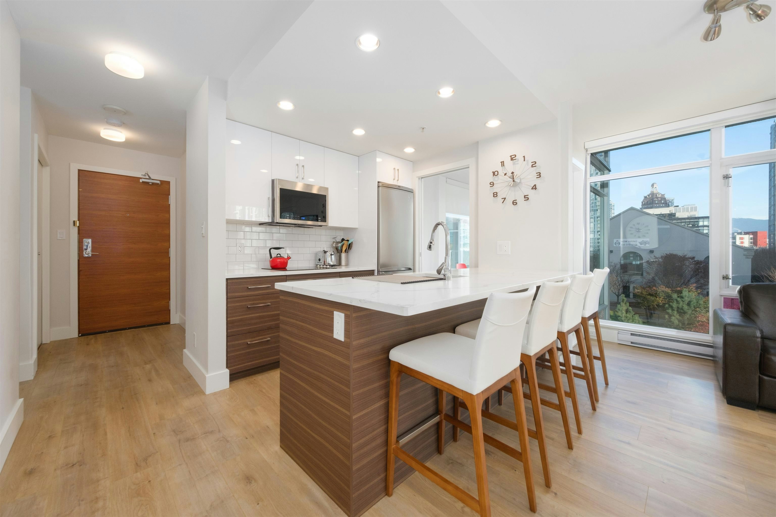 501-161 W Georgia Street, Vancouver, BC, V6B 0K9