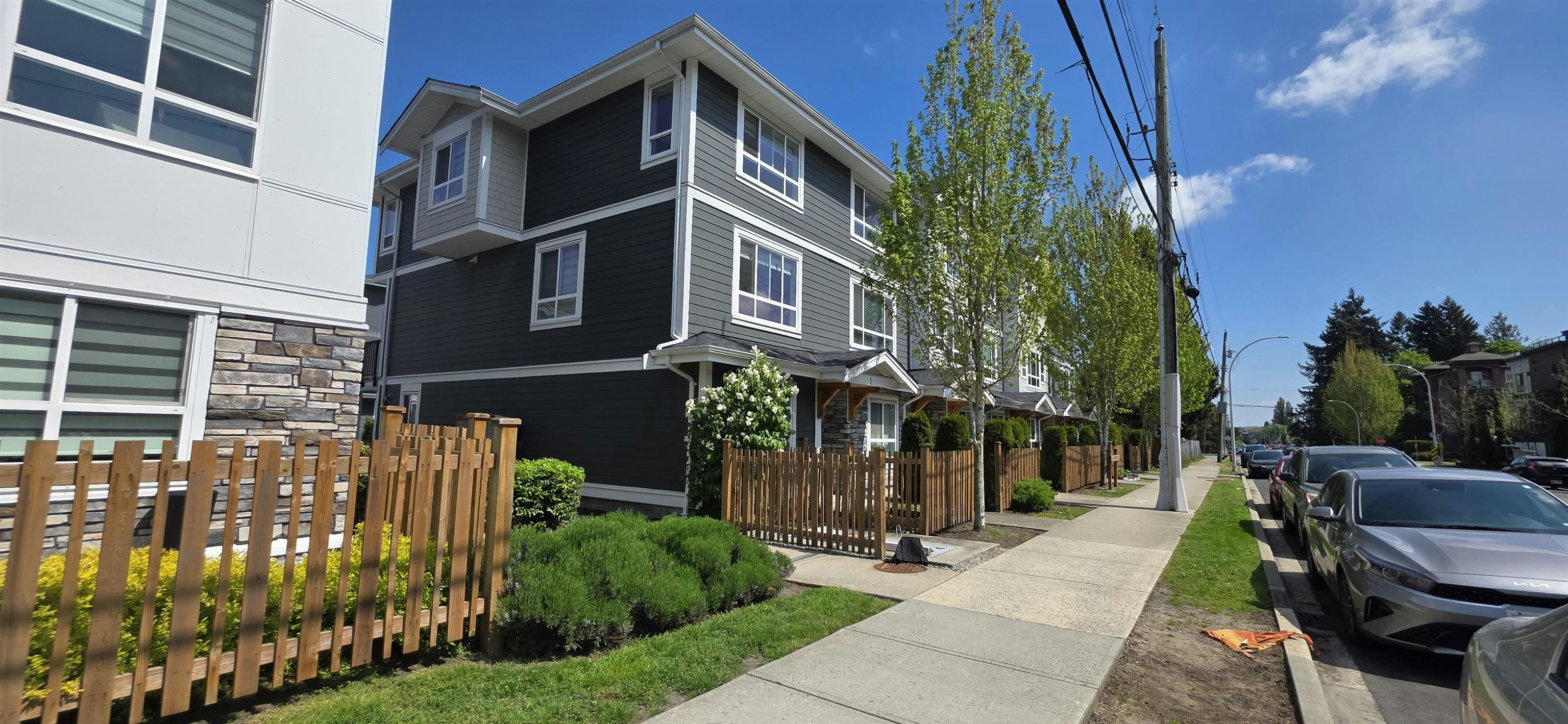 1-19753 55a Avenue Avenue, Langley, BC, V3A 0J9