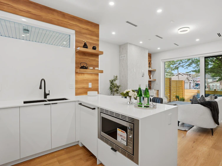 1-2438 E 20th Avenue, Vancouver, BC, V5M 2T6 - 14