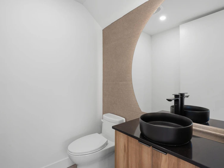 2-2438 E 20th Avenue, Vancouver, BC, V5M 2T6 - 8