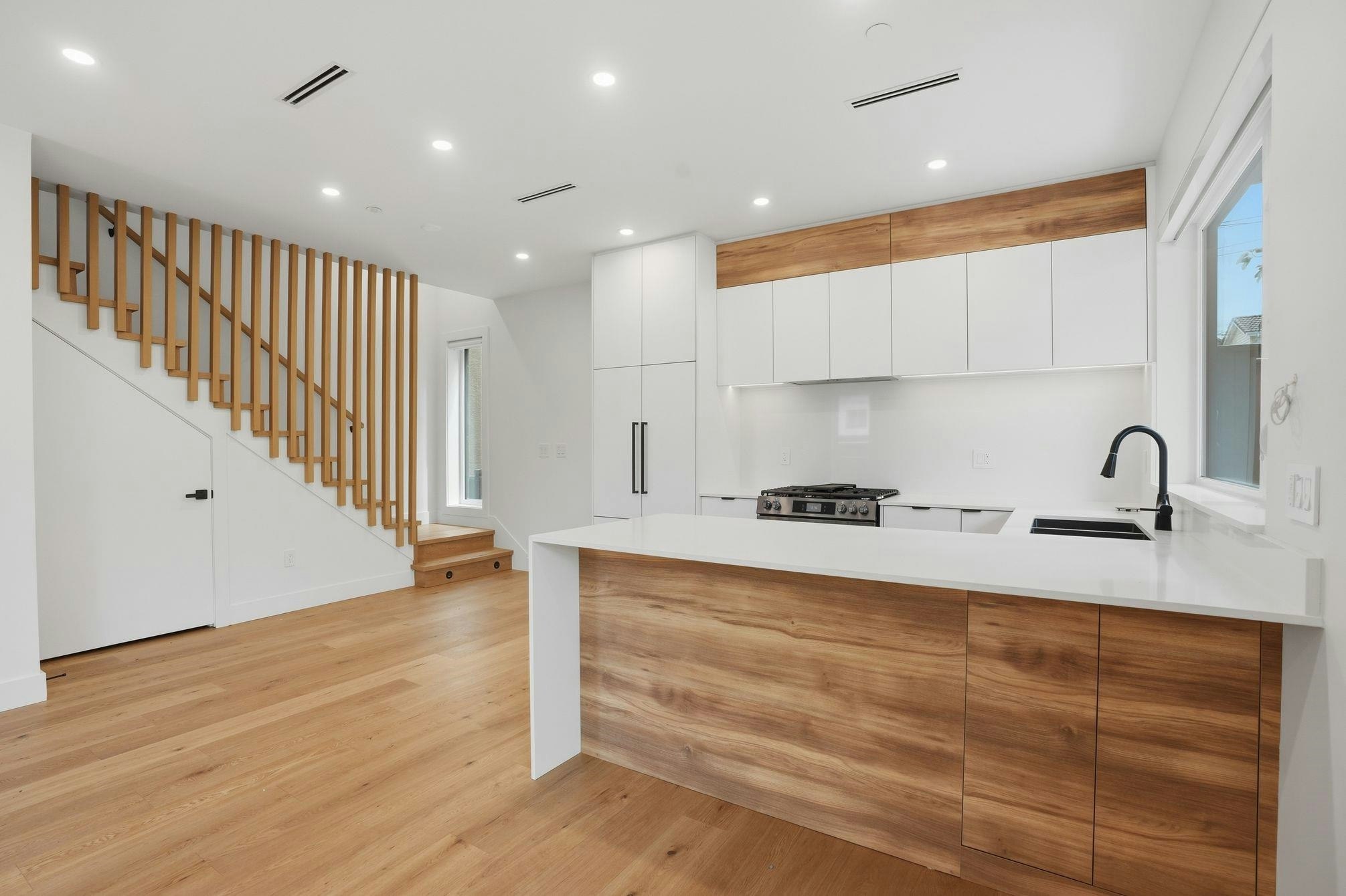2-2438 E 20th Avenue, Vancouver, BC, V5M 2T6 - 10
