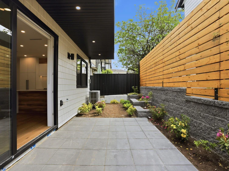 2-2438 E 20th Avenue, Vancouver, BC, V5M 2T6 - 25