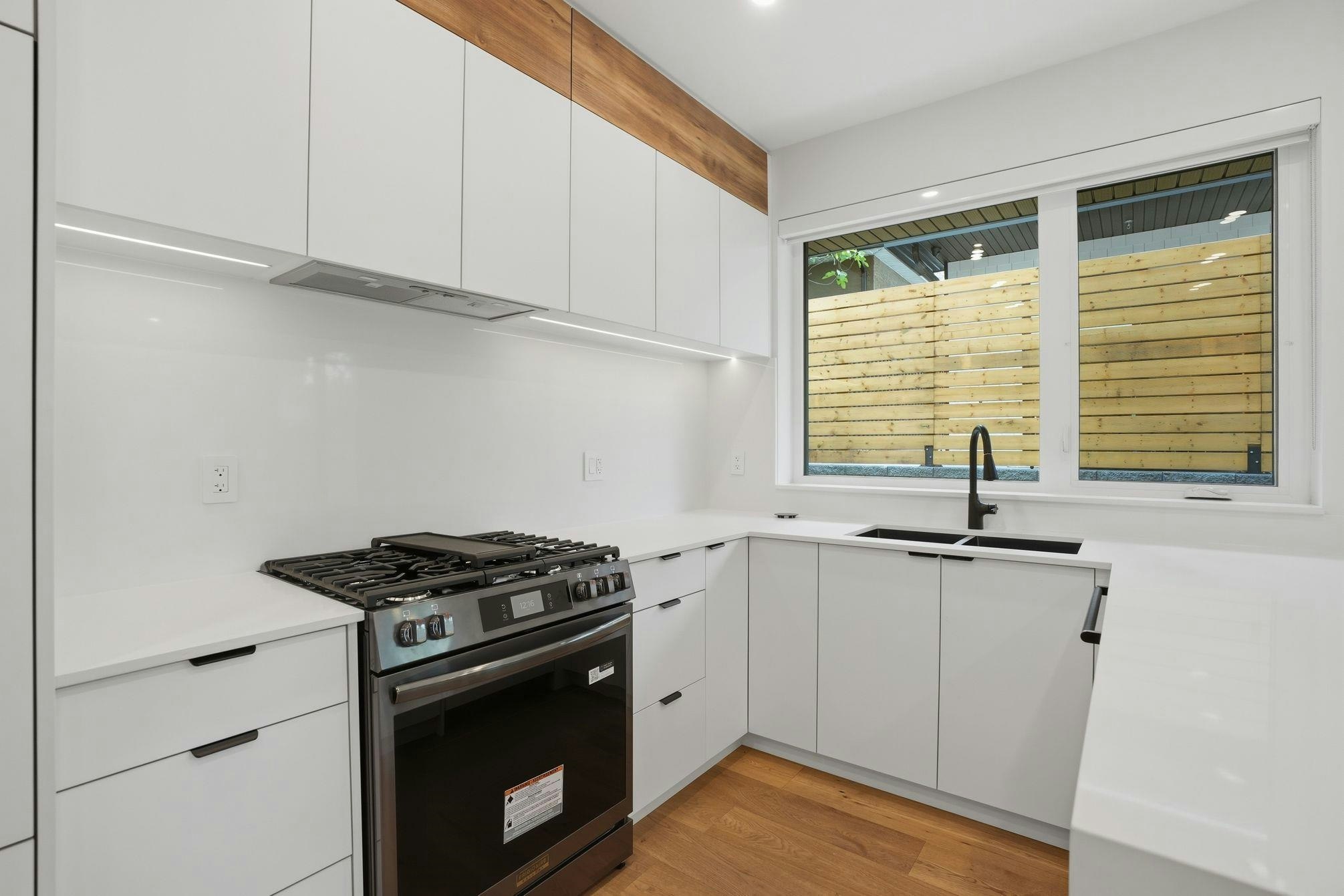 2-2438 E 20th Avenue, Vancouver, BC, V5M 2T6 - 5