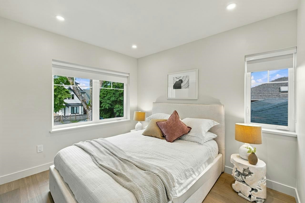 3206 E Georgia Street, Vancouver, BC, V5K 2L3 - 20