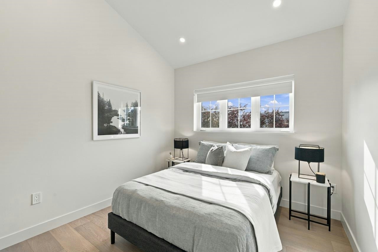 3206 E Georgia Street, Vancouver, BC, V5K 2L3 - 25