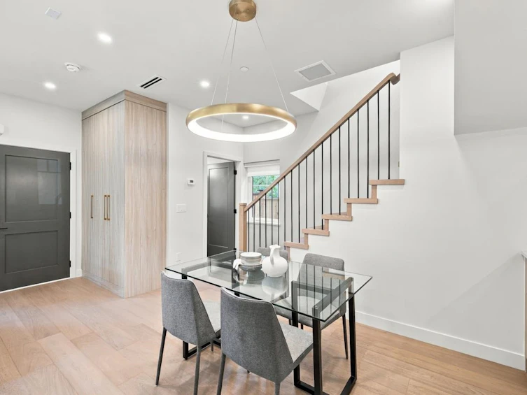 3206 E Georgia Street, Vancouver, BC, V5K 2L3 - 7