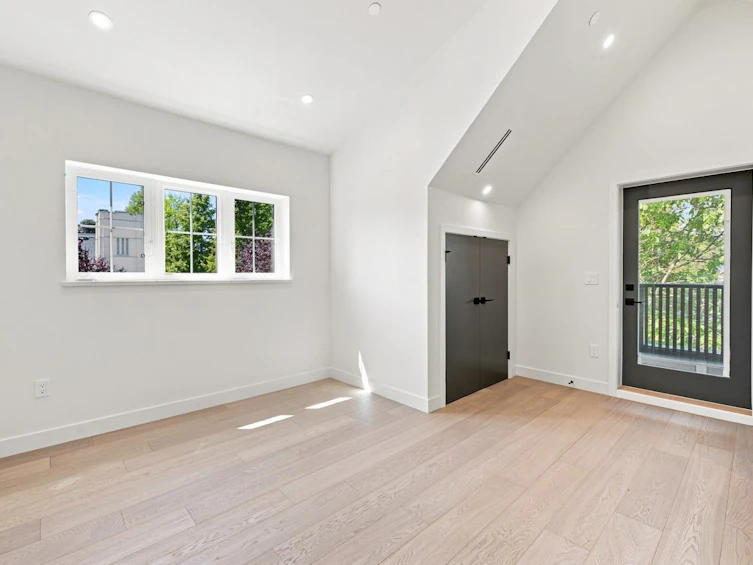 3206 E Georgia Street, Vancouver, BC, V5K 2L3 - 27