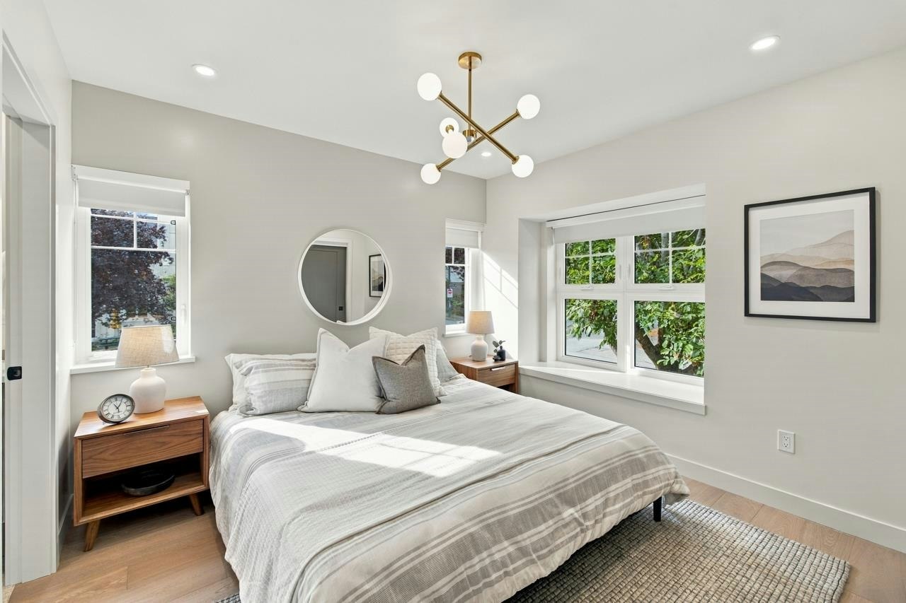 3206 E Georgia Street, Vancouver, BC, V5K 2L3 - 15