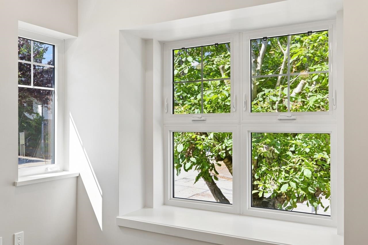 3206 E Georgia Street, Vancouver, BC, V5K 2L3 - 18