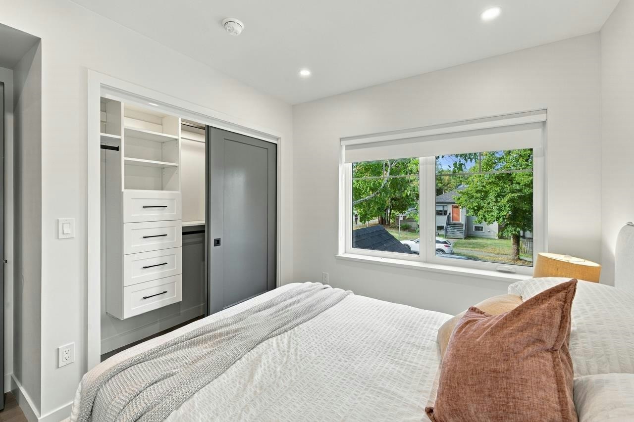 3206 E Georgia Street, Vancouver, BC, V5K 2L3 - 21