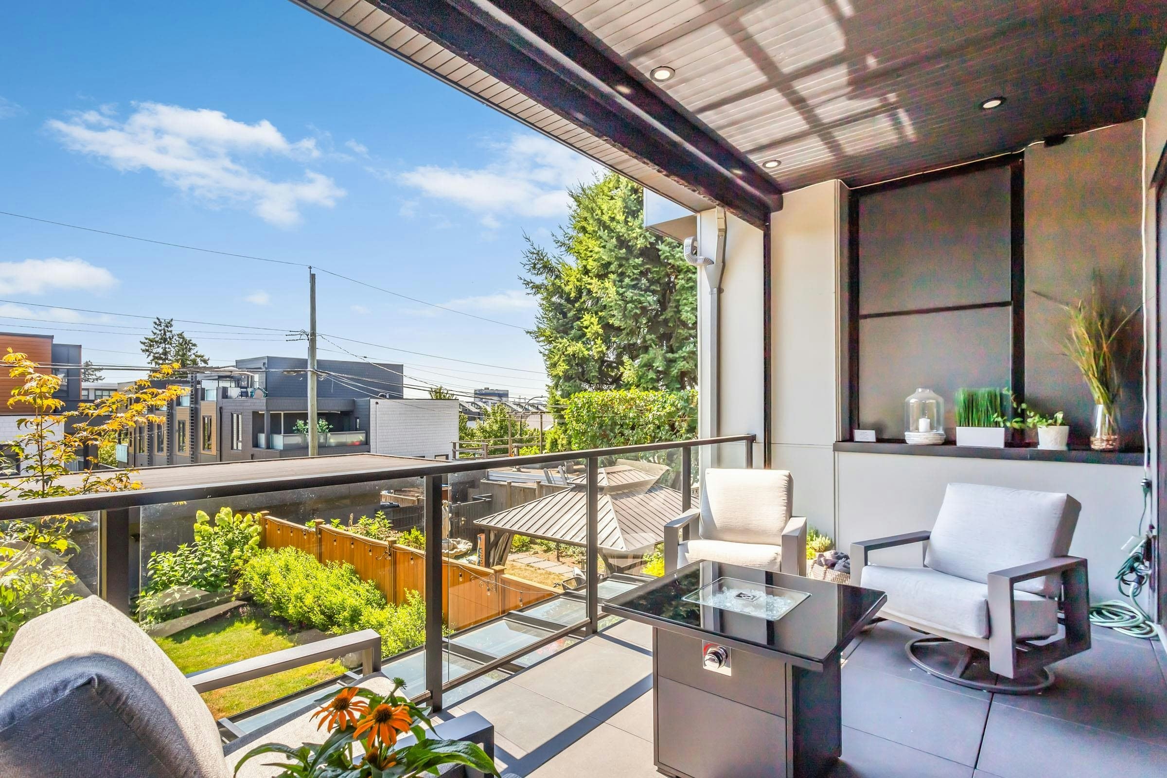 609 E 4th Street, North Vancouver, BC, V7L 1J9 - 12
