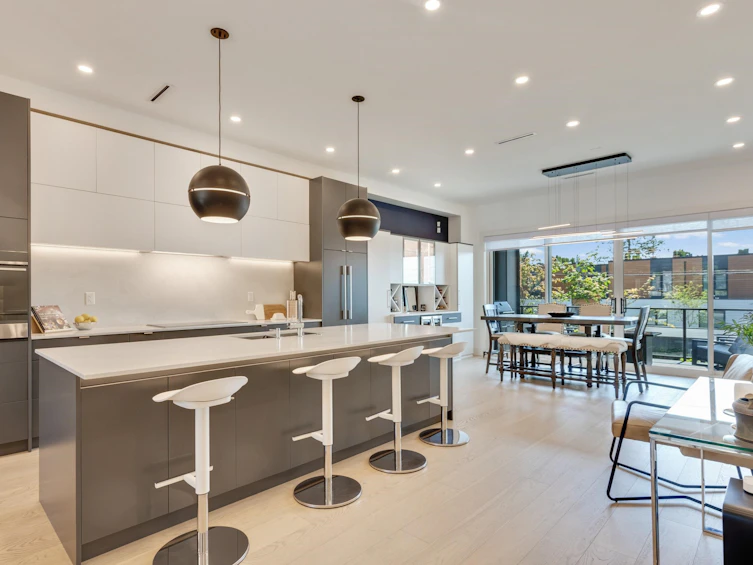 609 E 4th Street, North Vancouver, BC, V7L 1J9 - 6