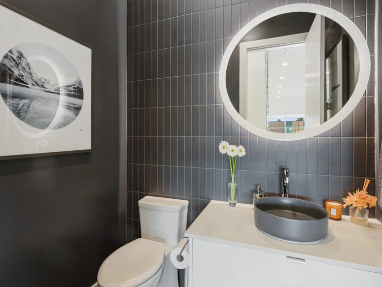609 E 4th Street, North Vancouver, BC, V7L 1J9 - 14