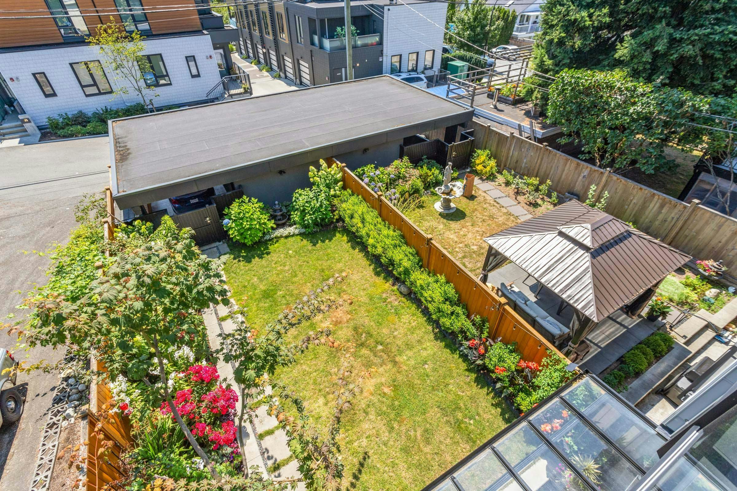 609 E 4th Street, North Vancouver, BC, V7L 1J9 - 19
