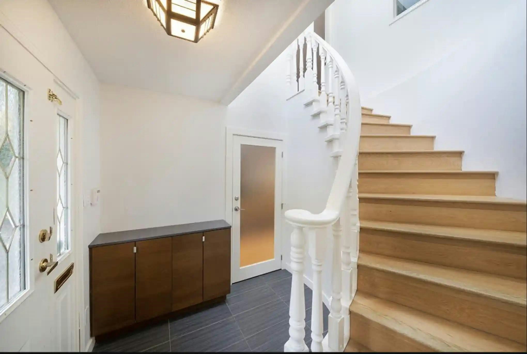 Ground Floor,  4533 W 16th Ave, Vancouver, BC, V6R 3E8 - 6