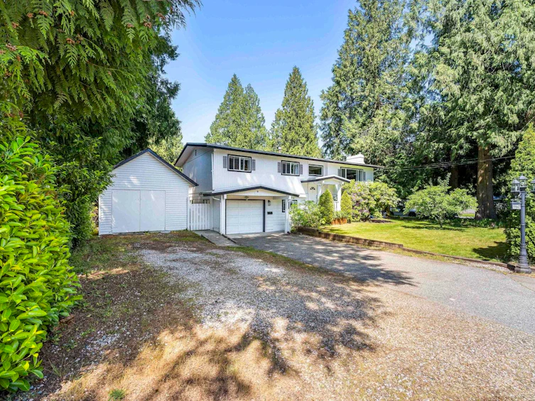 19847 38a Avenue, Langley, BC, V3A 2V1 - 38