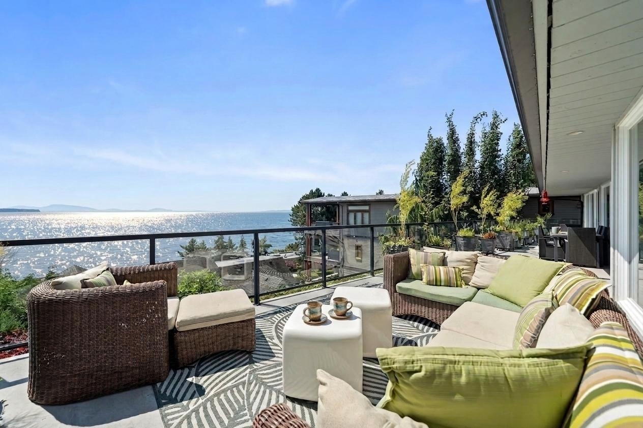 14380 Sunset Drive, Surrey, BC, V4B 2V5
