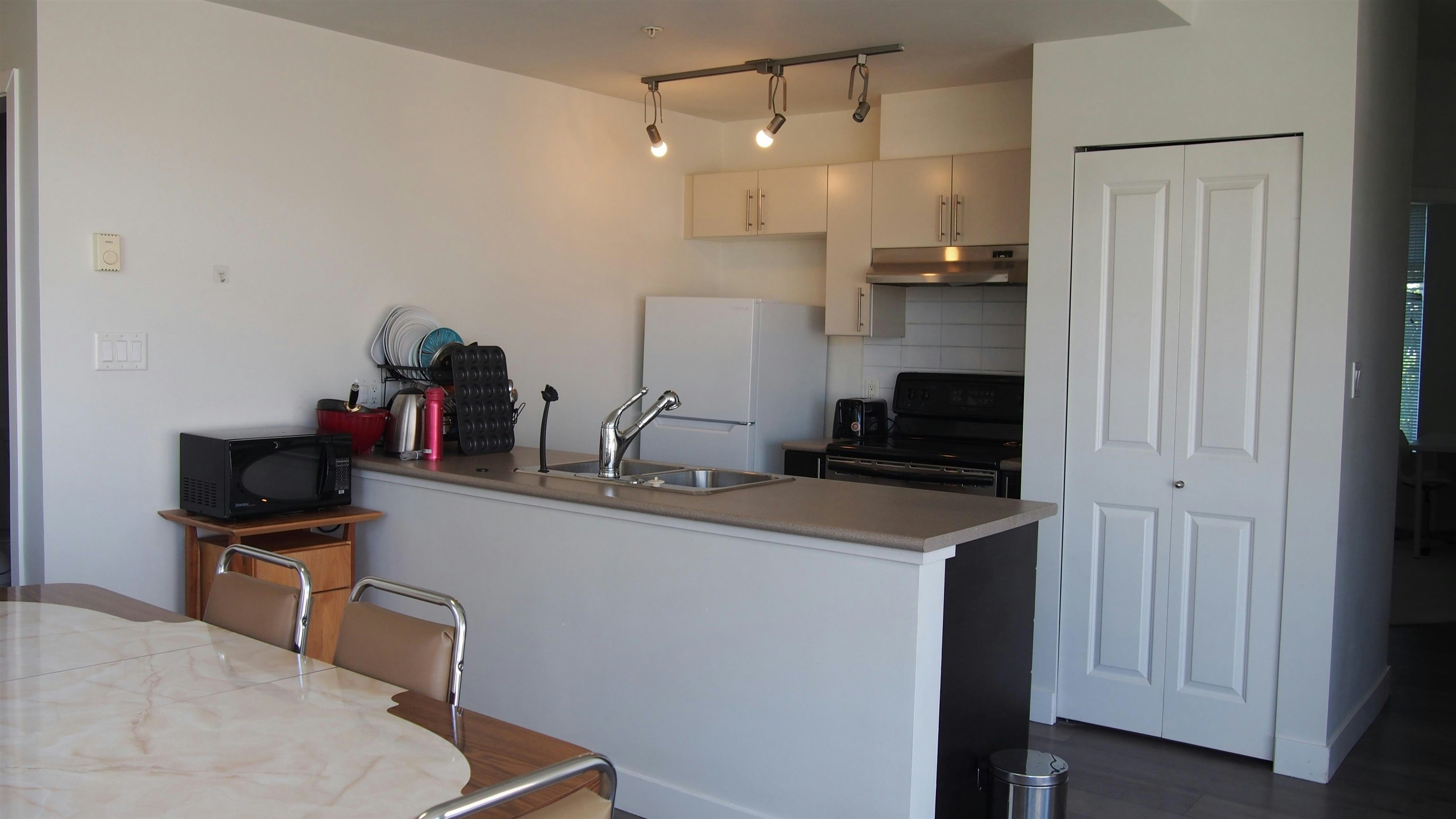 310-5692 Kings Road, Vancouver, BC, V6T 1K8 - 4