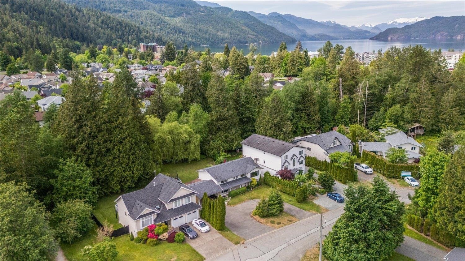 459 Naismith Avenue, Harrison Hot Springs, BC, V0M 1K0 - 40