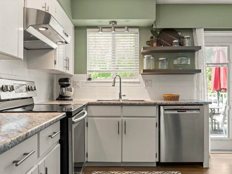 459 Naismith Avenue, Harrison Hot Springs, BC, V0M 1K0 - 12