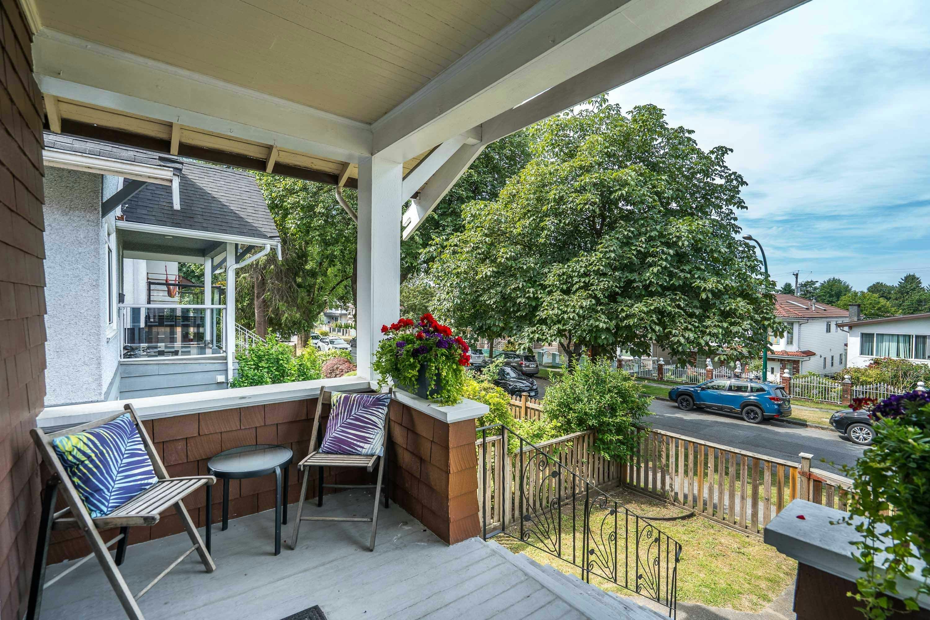 4476 Beatrice Street, Vancouver, BC, V5N 4J2 - 4