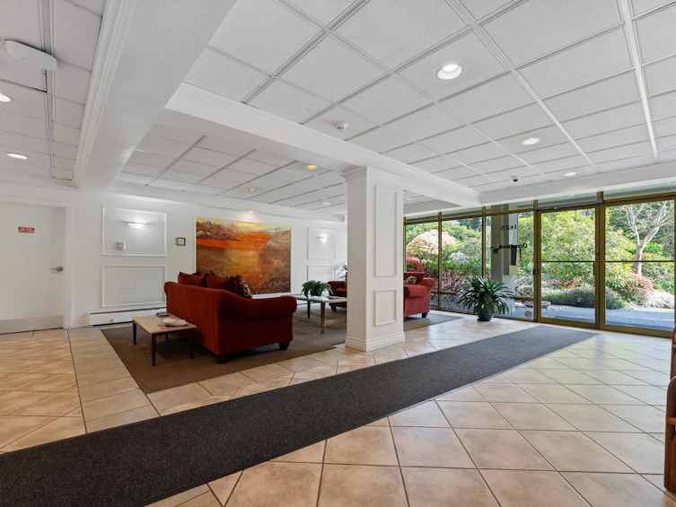 212-1425 Esquimalt Avenue, West Vancouver, BC, V7T 1L1 - 23