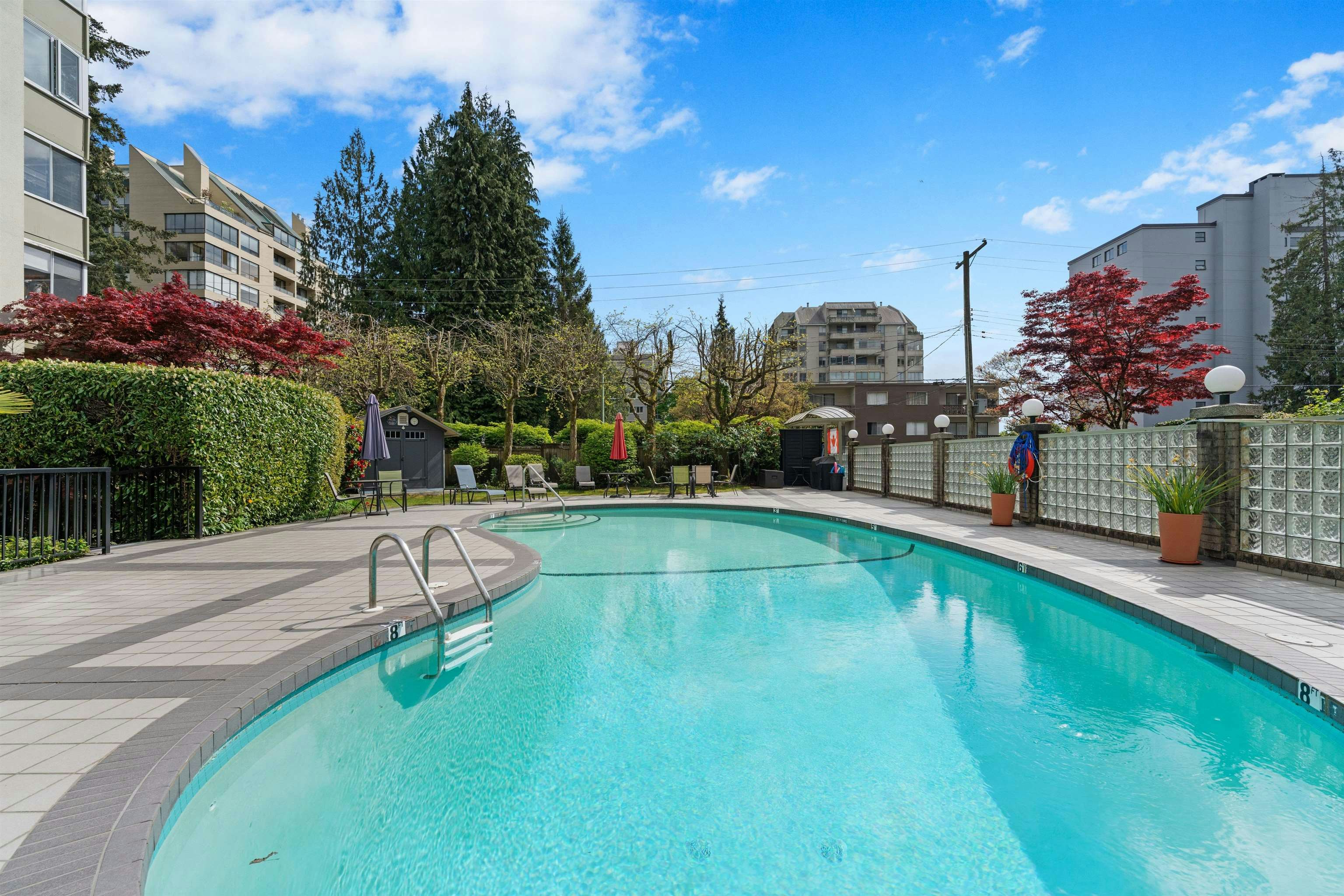 212-1425 Esquimalt Avenue, West Vancouver, BC, V7T 1L1 - 17