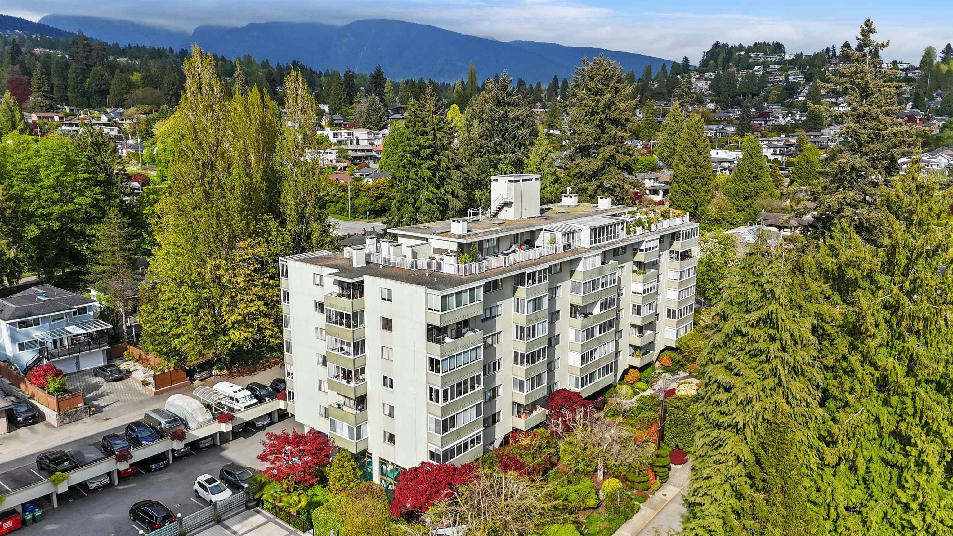 212-1425 Esquimalt Avenue, West Vancouver, BC, V7T 1L1 - 24