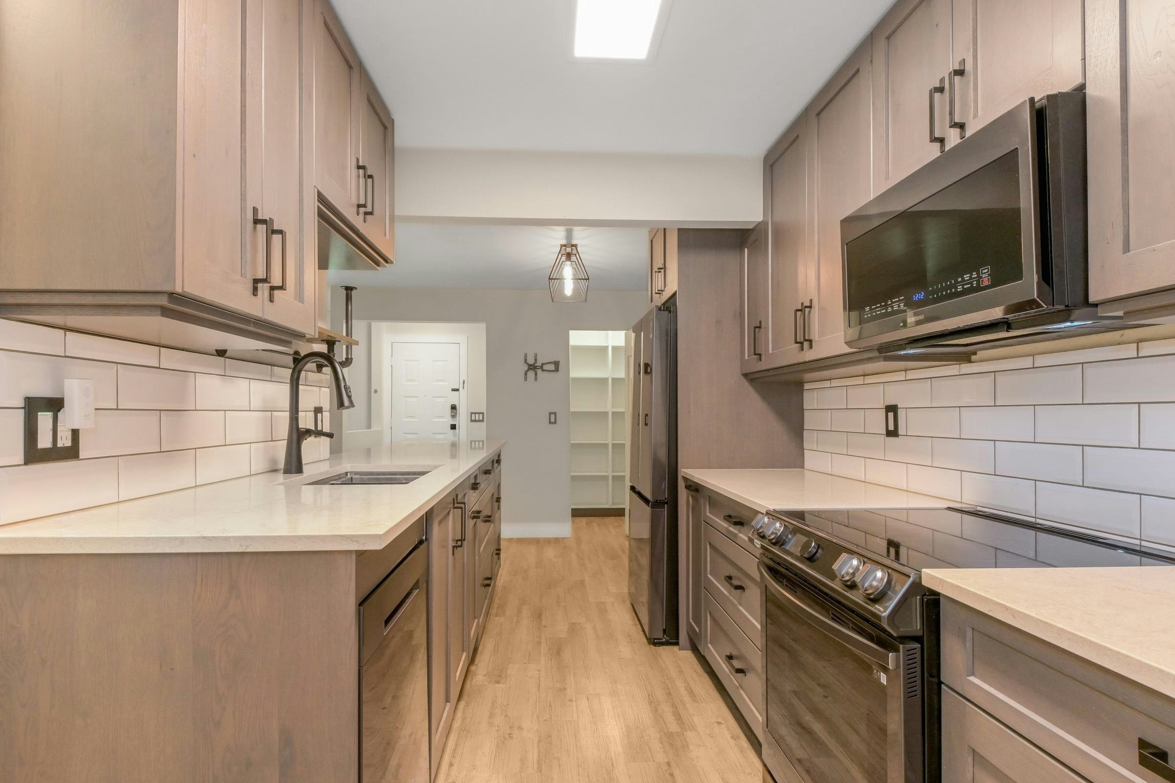 114-34909 Old Yale Road, Abbotsford, BC, V3G 2E7