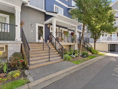 3-6491 Princess Lane - 3