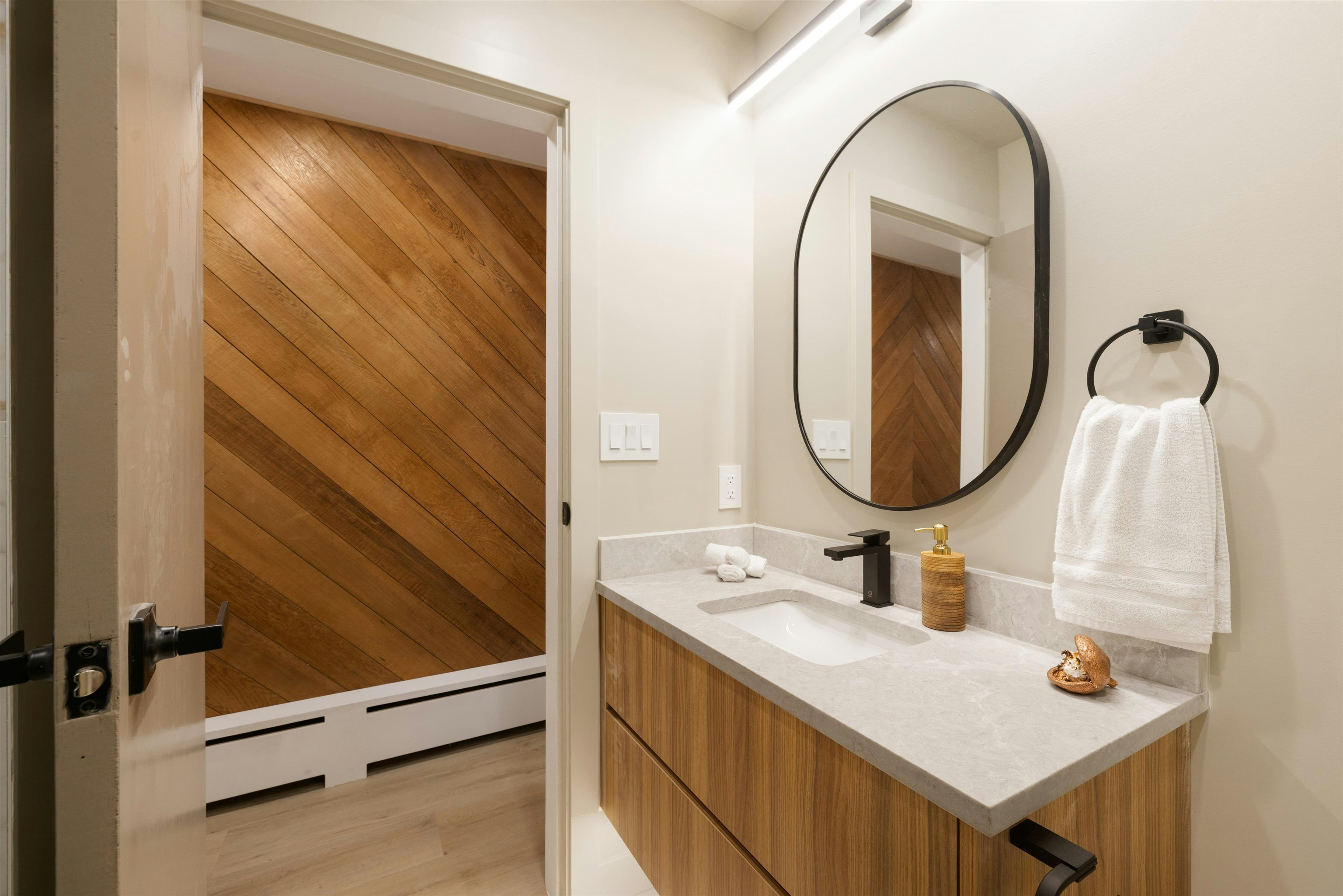 2235 Chairlift Road, West Vancouver, BC, V7S 2T4 - 26