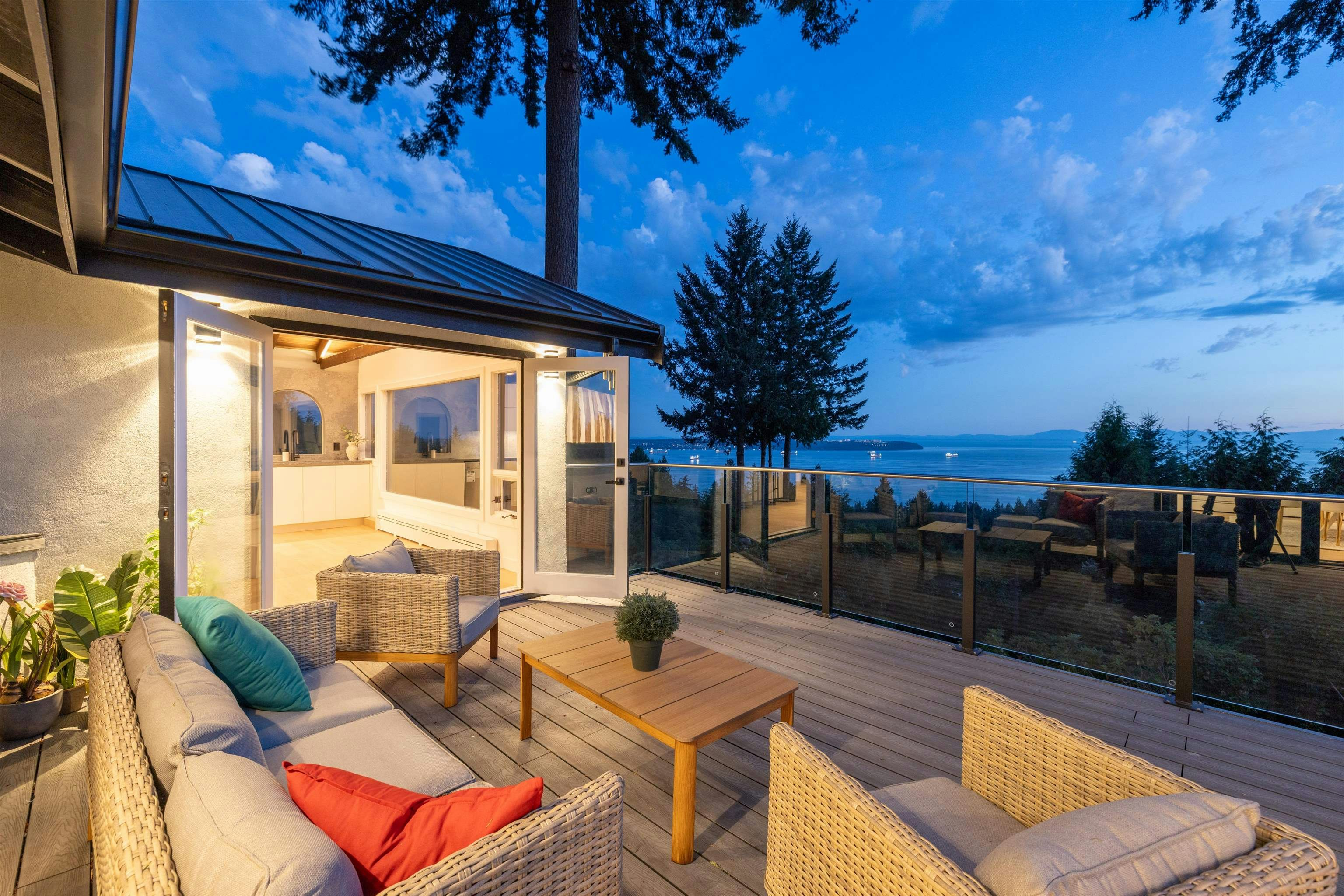 2235 Chairlift Road, West Vancouver, BC, V7S 2T4 - 30