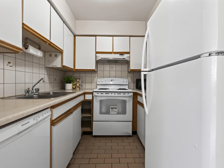 103-5025 Sanders Street, Burnaby, BC, V5H 1S8 - 13