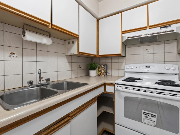103-5025 Sanders Street, Burnaby, BC, V5H 1S8 - 14