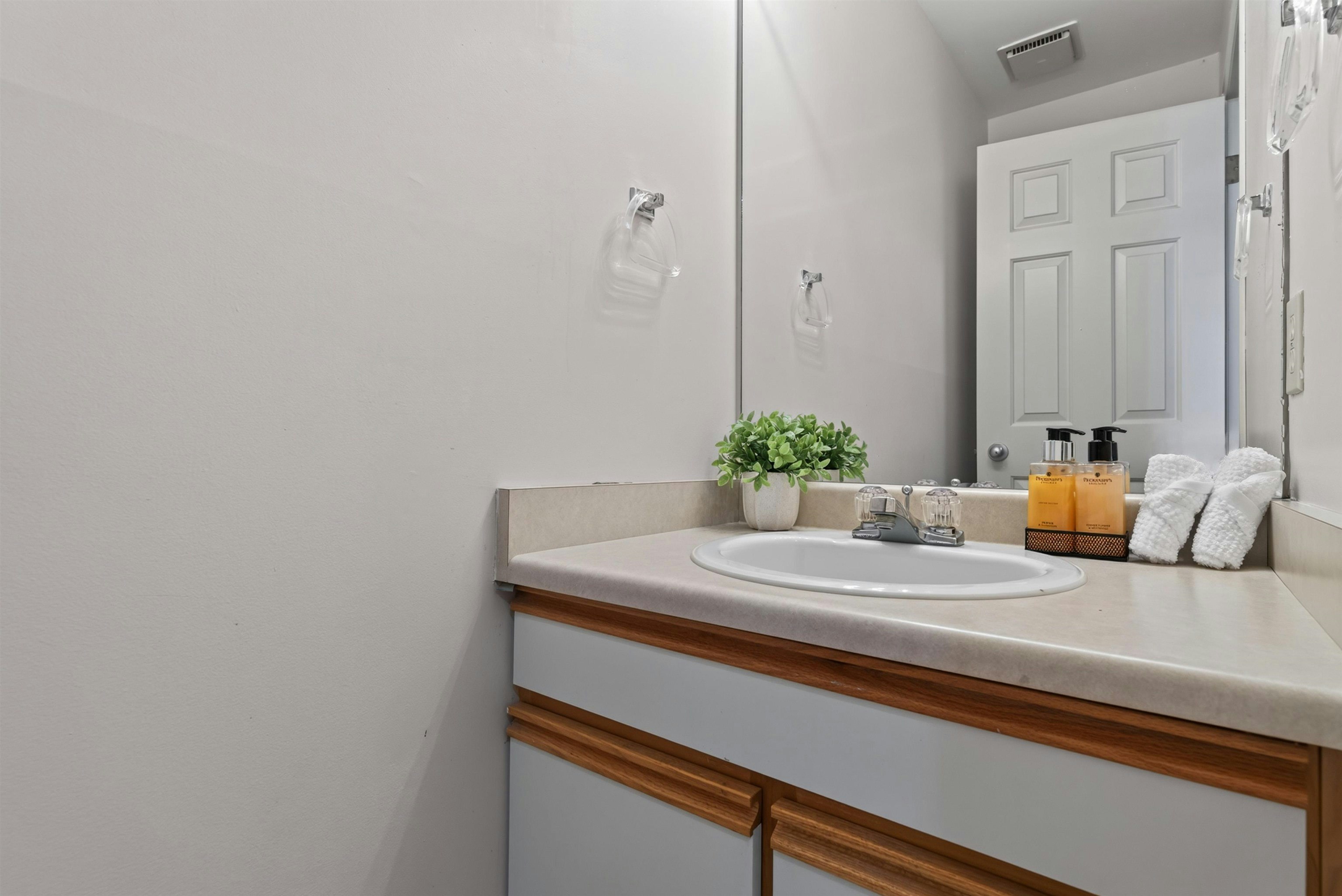 103-5025 Sanders Street, Burnaby, BC, V5H 1S8 - 16