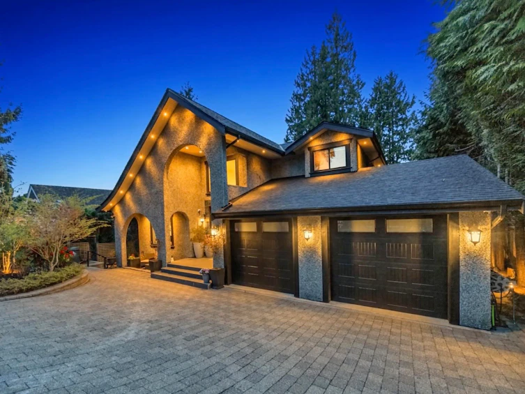 3263 Norwood Avenue, North Vancouver, BC, V7N 3P2
