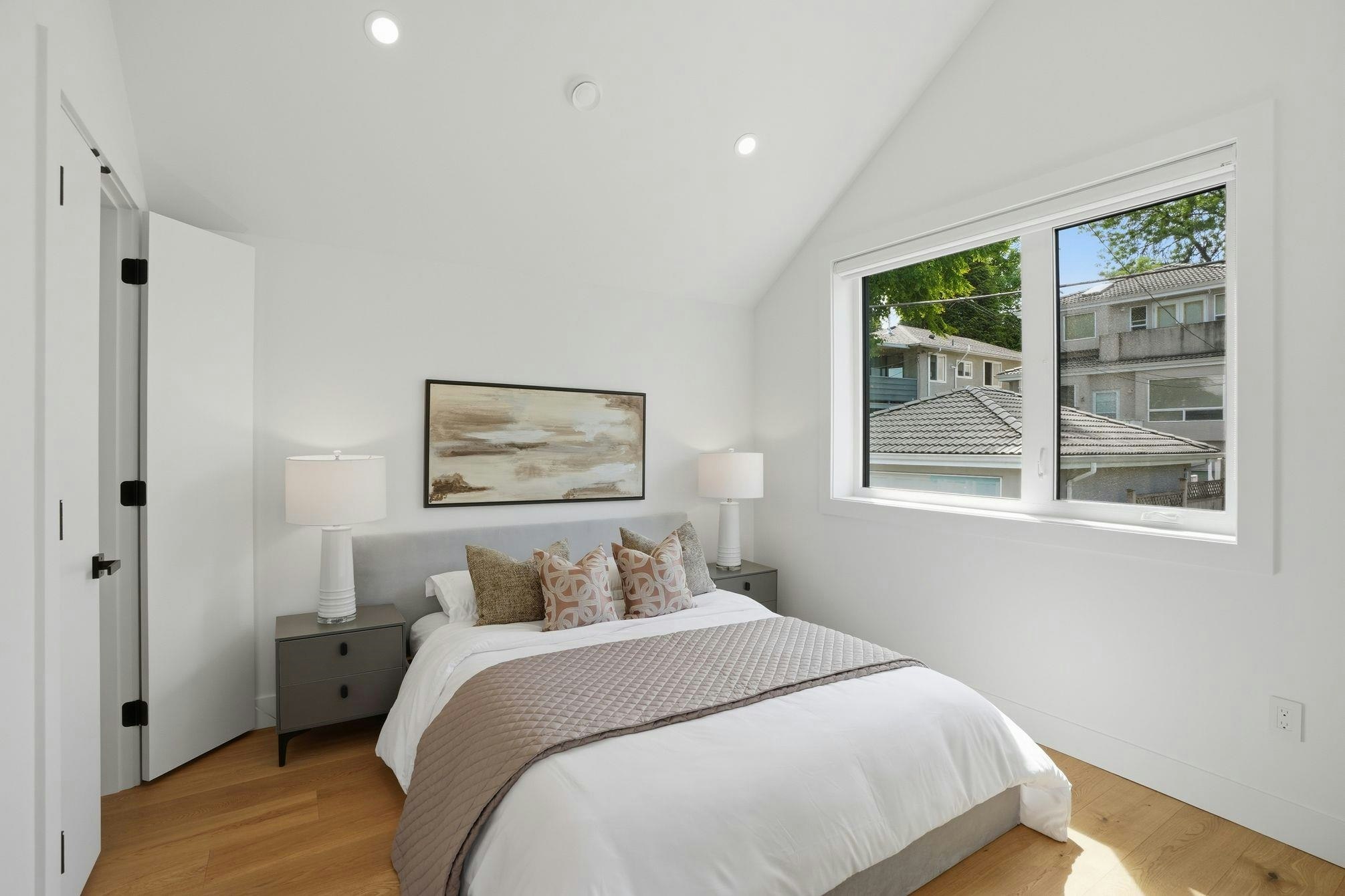 2436 E 20th Avenue, Vancouver, BC, V5M 2T6 - 23