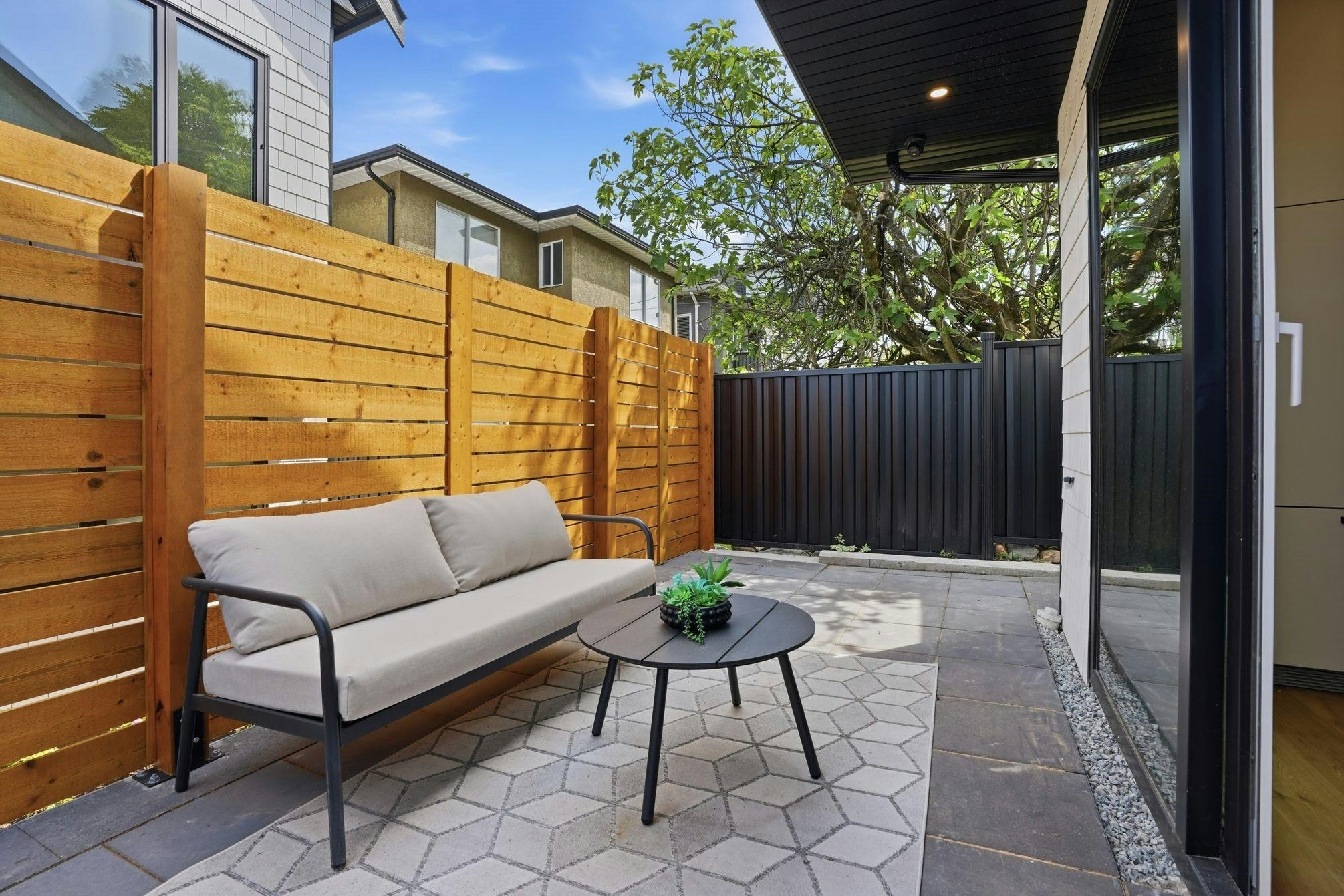 2436 E 20th Avenue, Vancouver, BC, V5M 2T6 - 11