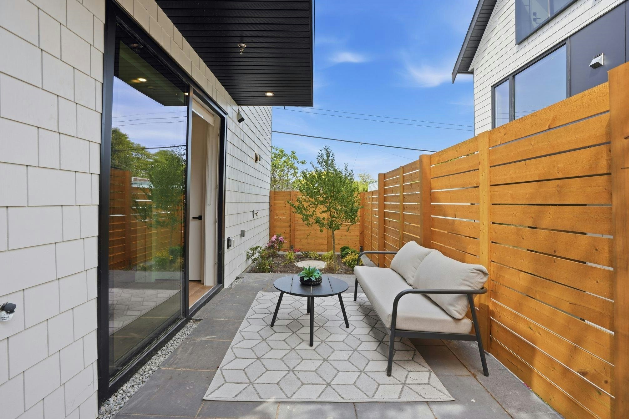 2436 E 20th Avenue, Vancouver, BC, V5M 2T6 - 12