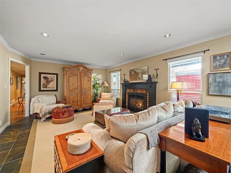 13383 14a Avenue, Surrey, BC, V4A 7P9 - 9