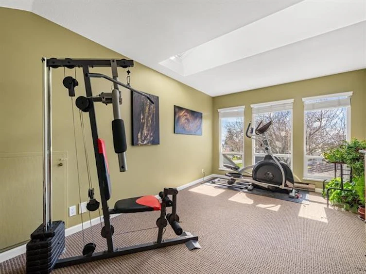13383 14a Avenue, Surrey, BC, V4A 7P9 - 15