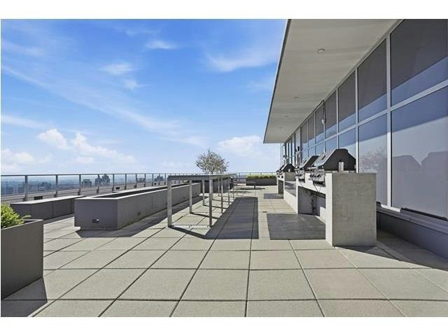 806-13350 Central Avenue, Surrey, BC, V3T 0S1 - 11