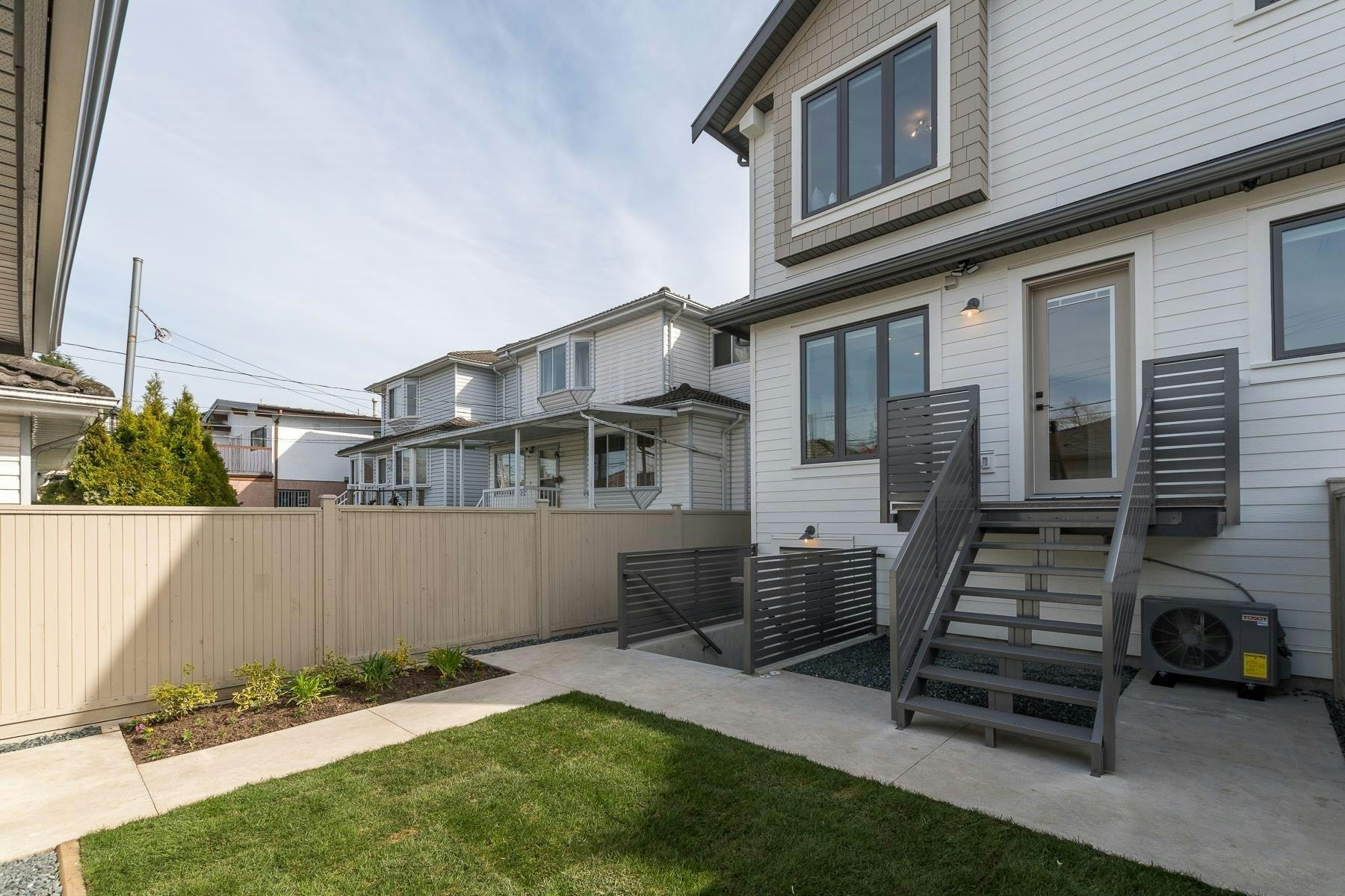 2-2263 E 35th Street, Vancouver, BC, V5P 1C1 - 5