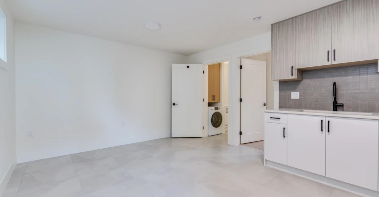 2-2263 E 35th Street, Vancouver, BC, V5P 1C1 - 7