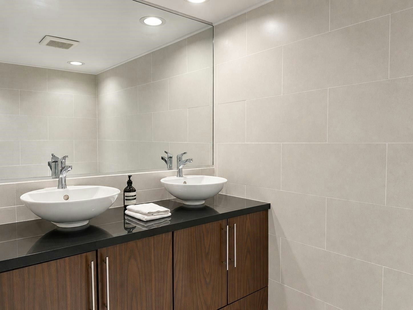 2203-1225 Richards Street, Vancouver, BC, V6B 1E6 - 14