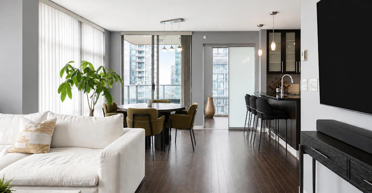 2203-1225 Richards Street, Vancouver, BC, V6B 1E6 - 2