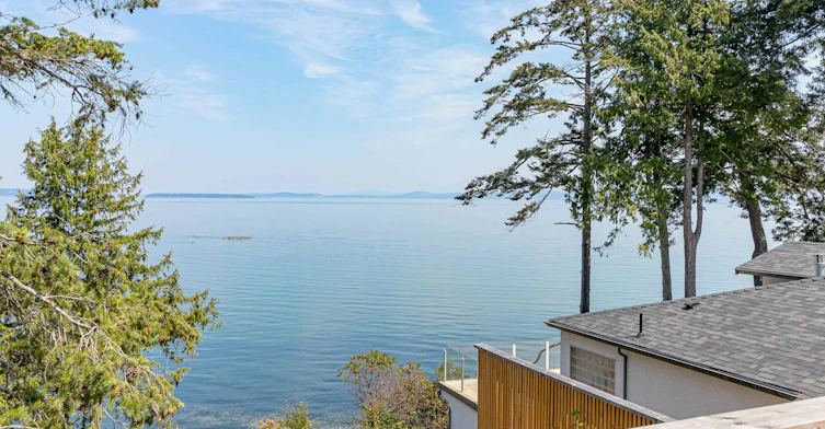 4901 Cordova Bay Road, Saanich, BC, V8Y 2K1 - 18