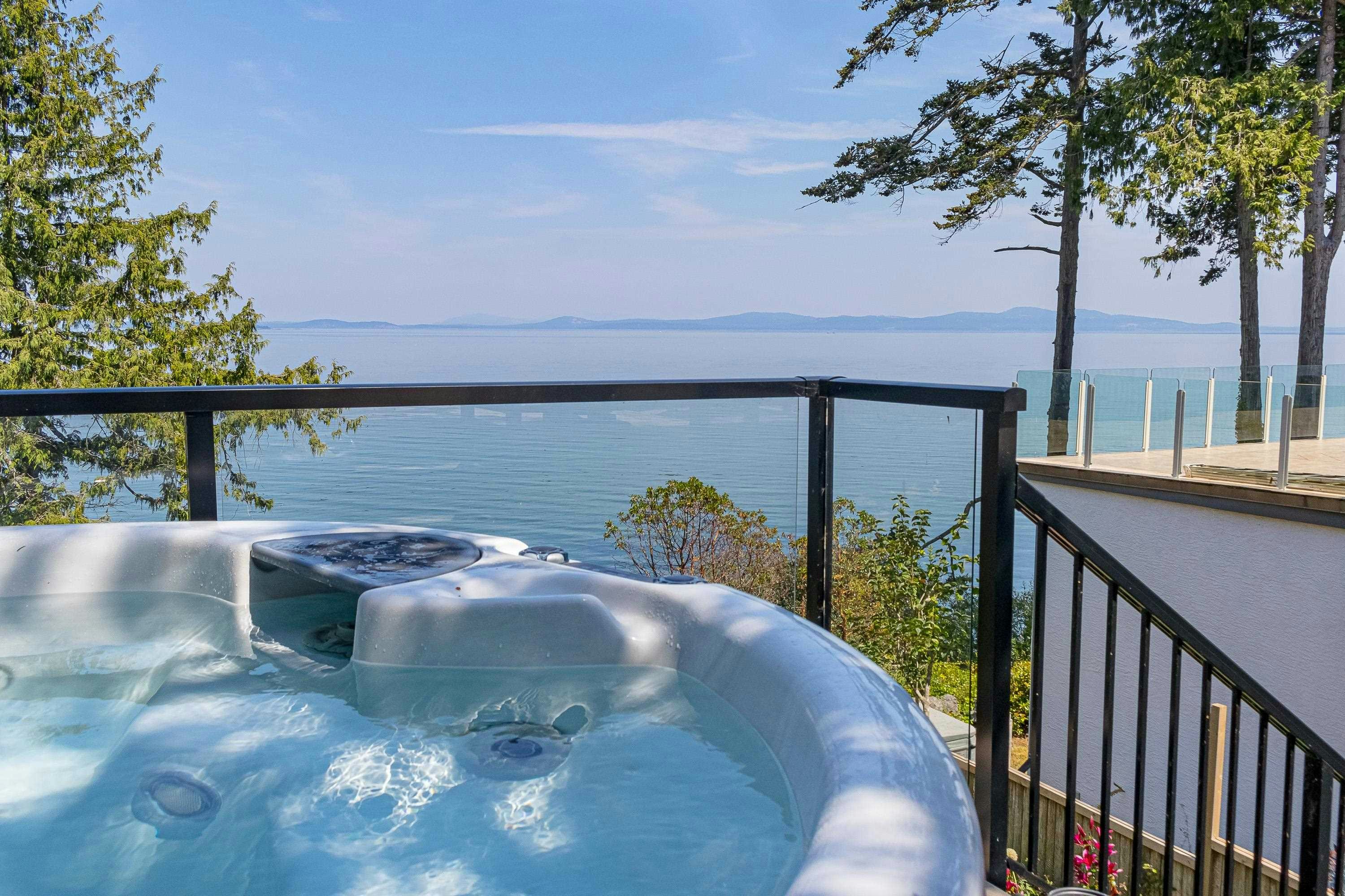 4901 Cordova Bay Road, Saanich, BC, V8Y 2K1 - 24