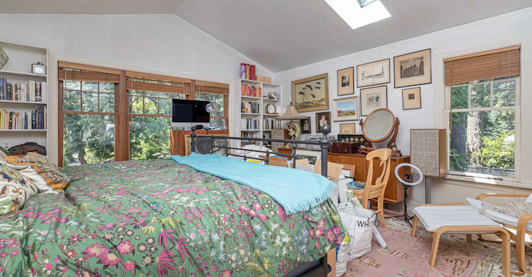 4901 Cordova Bay Road, Saanich, BC, V8Y 2K1 - 20