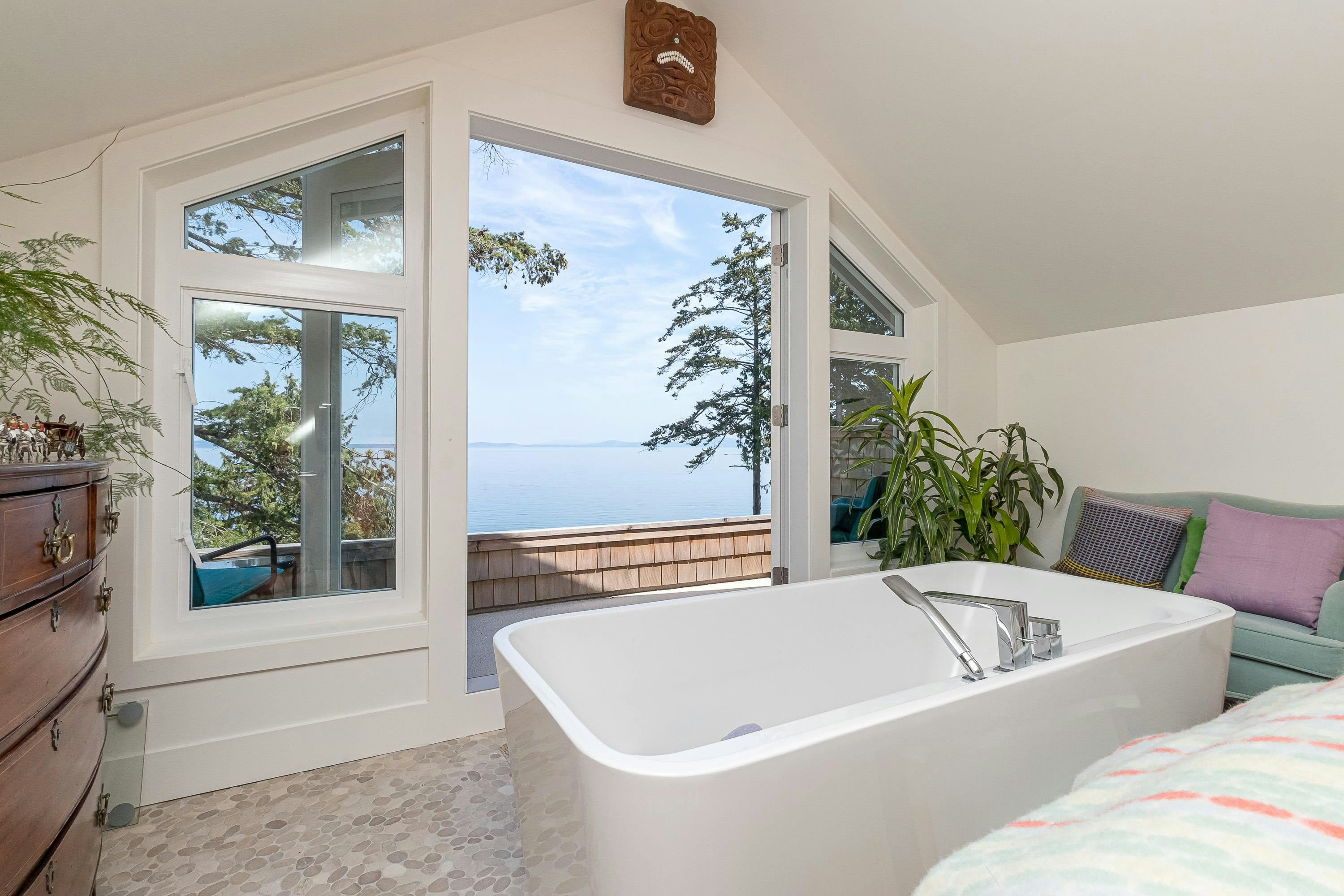 4901 Cordova Bay Road, Saanich, BC, V8Y 2K1 - 15